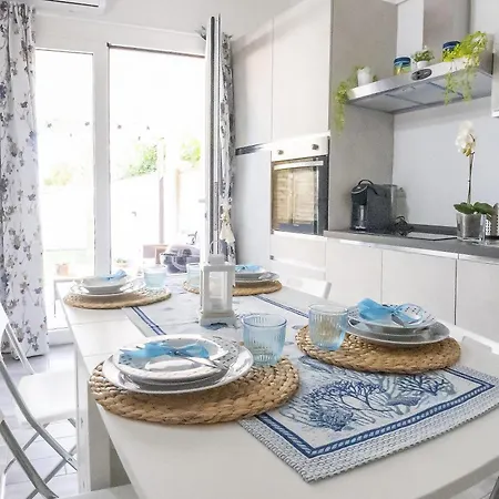 Sun Garden Flat Holiday home